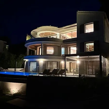 La Rocaille Villa