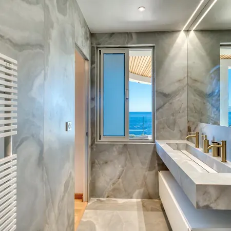 别墅 La Rocaille 昂蒂布