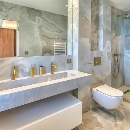 La Rocaille 别墅 *